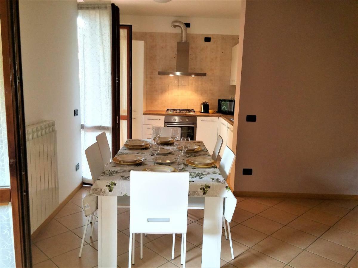 Bramasole Lake Villa Desenzano del Garda Ngoại thất bức ảnh