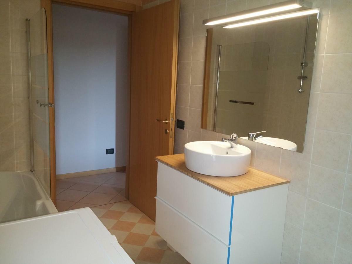Bramasole Lake Villa Desenzano del Garda Ngoại thất bức ảnh